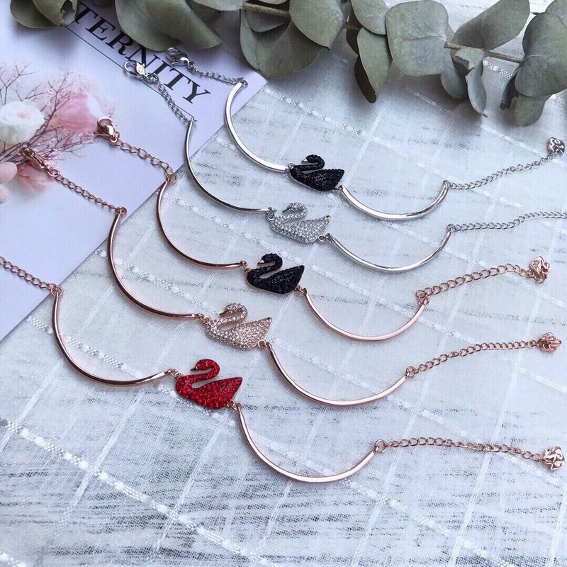 Swarovski Bracelet 04yxh64